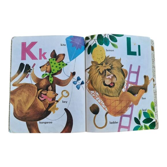 Little Golden Books Set - The Happy Golden ABC & The Ugly Duckling - Picture 4 of 6